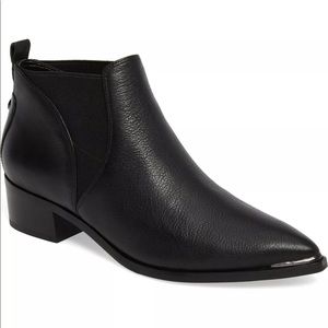 Marc Fisher Chelsea boots black 6.5